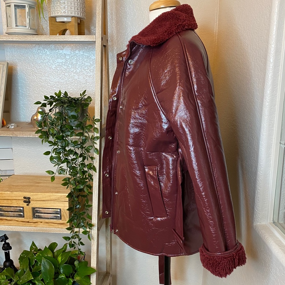 🆕J.O.A Faux Fur Lined tie waist coat in burgundy - Picture 7 of 15